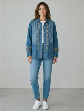 Canyon Retreat Embroidered Denim Top-Size M/L-Blue Denin